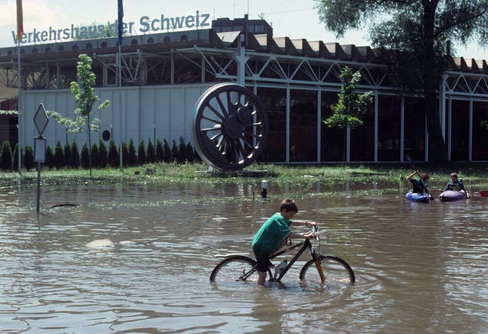 Vor 25 Jahren wurde beim Pfingsthochwasser die Region des Verkehrshauses in Luzern überschwemmt.